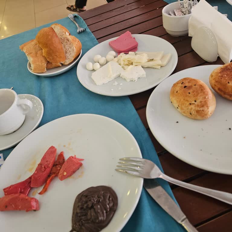 Club Golf Otelinde Hijyen Sorunları Ve İade Reddi
