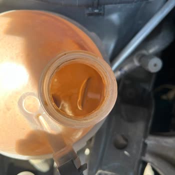 Motor Kodlama Beyni Arızası Tekrarlıyor, Antifriz Bidonu Değiştirilmemiş