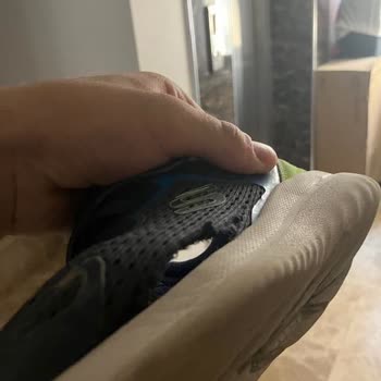 İstmarina SPX Mağazasında Skechers Çocuk Ayakkabısı Hızla Yırtıldı Ve Destek Bulunamadı