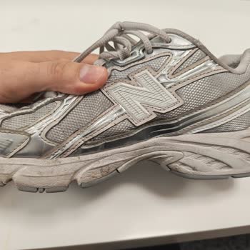 SuperStep Mağazasında New Balance 740 Ayakkabısının Üretim Hatası İddiası Ve İade Reddi