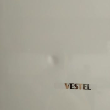 Buzdolabı Kapak Değişiminde Orijinal Logo Ve Inverter İşareti Eksik