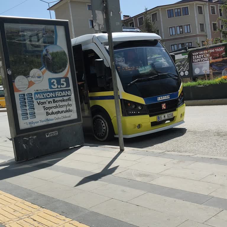 Buzhane Mahallesinde Otobüs Seferleri Yetersiz, Bekleme Süresi Saatlerce