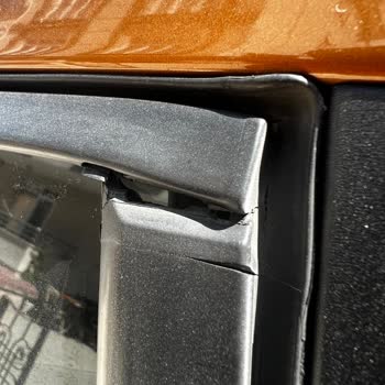 Arka Cam İzolasyon Hatası Ve Dacia’nın Çözüm Sorumluluğu Reddi