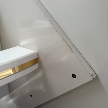 Teslim Edilen Hasarlı Yemek Odası Takımı İade Reddi