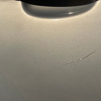 Bosch Car Service'de Boya İşleminde Çatlak, Kırık Ve Zorla İmza Baskısı