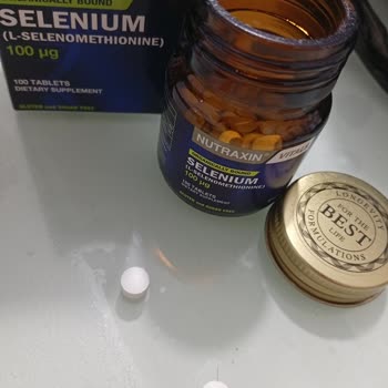 Nutraxin Selenyum Tabletinde Kıl Görüldü, İade İstiyorum