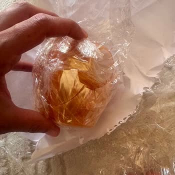 Kırık Cam Fincan Teslimi Nedeniyle DHL'den İade İsteği