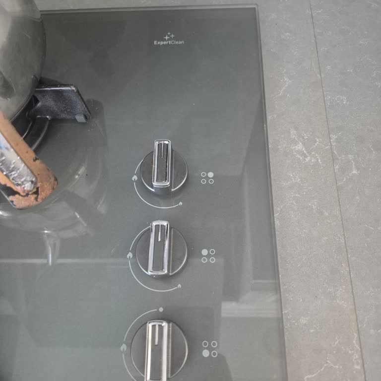 Arçelik Yetkili Servisinde 2800 TL Ücretli Çakmak Tamirinde Parça Eksikliği Ve Çözüm Beklemede