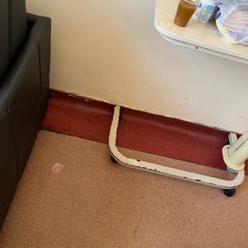 Kalorifer Sularının Akması Ve Hijyen Eksikliği Nedeniyle Hastamızın Sağlığı Tehlikede