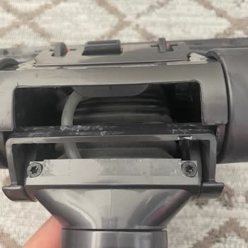 Garanti Kapsamında Kırılan Dyson Süpürge Başlığı İçin Ücretsiz Değişim Talebi