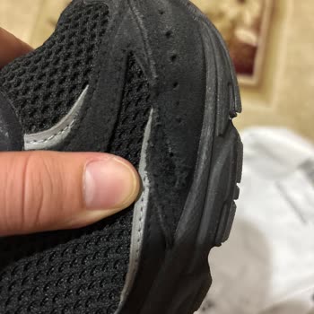 Sneaks Up Mağazasının Ayıplı Ayakkabı Değişim Talebini Reddetmesi