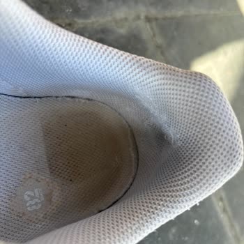Nike Air Force 1’de Kısa Sürede Topuk Açılması Ve Garanti Reddi