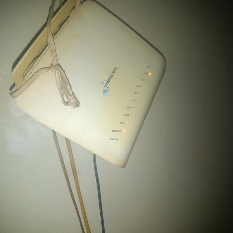 Sabit İnternet Kesintisi Sürekli Erteleniyor, Çözüm Ve Ücret İadesi Talebi