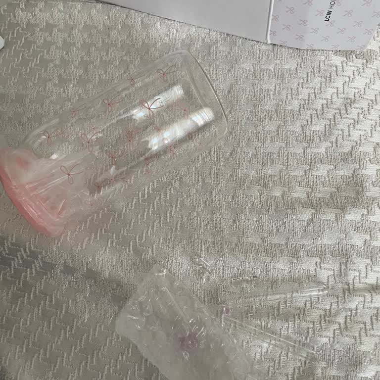 Kırık Cam Pipetli Bardak İçin Ücretsiz Değişim Talebi