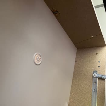 IKEA Nakliyesinde Kırılan Köşe Koltuk Ve Ücretsiz Değişim Talebi