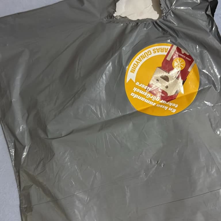 Aras Kargo'da Yüksek Ücretli Özel Evrakların Yırtık Ve Eksik Teslimi