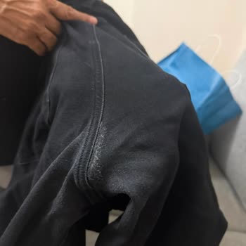 Jean Pantolonun Kısa Sürede Yıpranması Ve Kart Slip Şartı