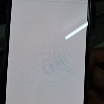 Yenicami Mahallesi'nde On Yıldır Süren Mobil İnternet Ve Şebeke Çekimi Sorunu