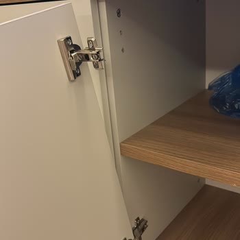 Kapak Menteşesi Arızası Ve Servis Cevapsızlığı