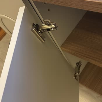 Kapak Menteşesi Arızası Ve Servis Cevapsızlığı