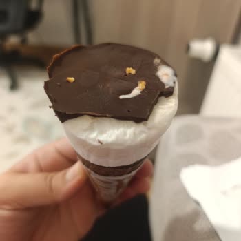 Cornetto Disk Dondurmasında Kalite Düşüşü Ve Çikolata Kaplaması İnceliği