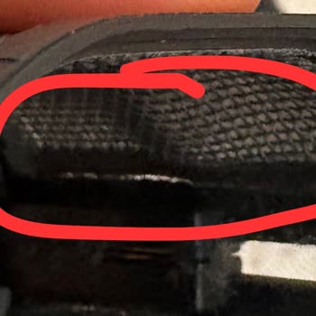 Dyson Airstrait Filtre Açığı, Yarım Kalan Onarım Ve Garanti Sürecinde İhmal