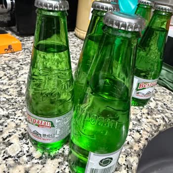 Ezilmiş Dondurmalar, Patlak Maden Suları Ve Çikolatalar İçin Tam İade