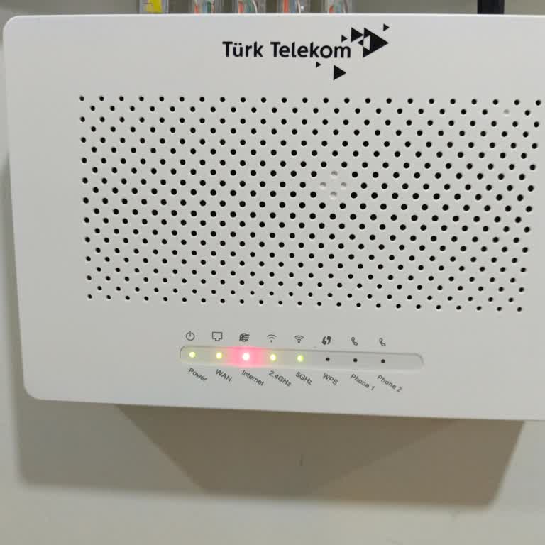 Vodafone Ev İnternetinde Sürekli Düşük Hız Ve Kırmızı Işık Kesintisi