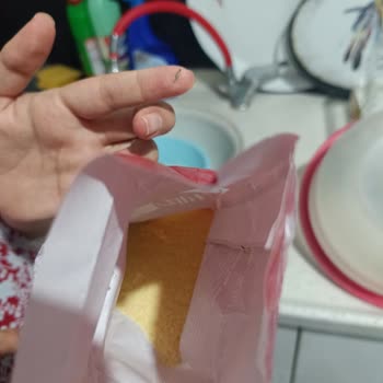 Filiz İrmik Paketi İçinde Kurt Bulunması