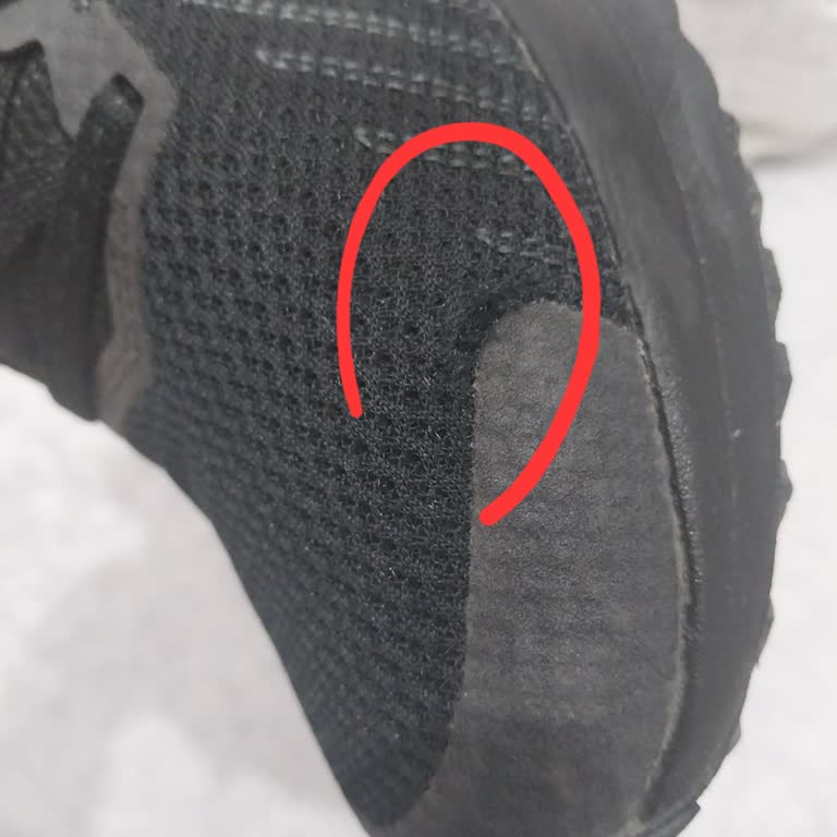 Nike Ayakkabım 3 Ayda Açıldı, In Street Mağazası Geri Dönüş Yapmadı