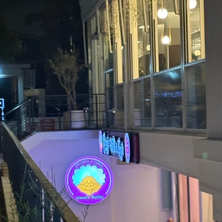 Granny's Waffles Yemek Kartı Geçtiği Halde Kartımı Kabul Etmedi