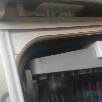 İdefix'ten Aldığım Bulaşık Makinesi Defalarca Hasarlı Geldi Ve Çözüm Yok