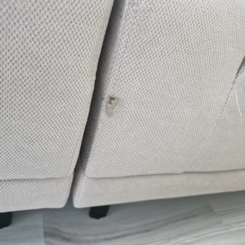 Yataş Terra Köşe Koltukta Kesik Ve Delik Nedeniyle Ücretsiz Değişim Talebi