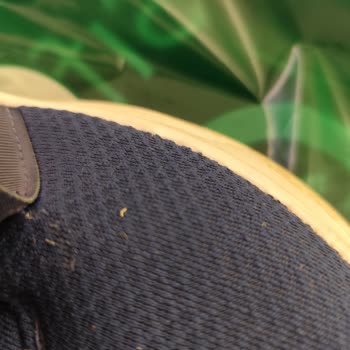 Deichmann Ayakkabısında Bağcık Altı Kumaş Yırtılması Ve Ciddiyetsiz İnceleme