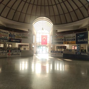 Serik Otogarında Görevlinin Çanta Emanetini Reddetmesi
