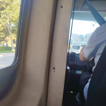 Bebek Arabası Alınmayan, Sigara İçen Ve Telefonla Meşgul Dolmuş Şoförlerine Derhal Ceza İsteniyor