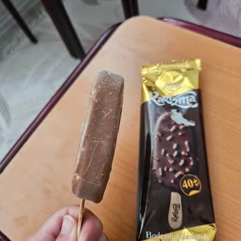 Bademli Dondurma Etiketi Yanıltıcı: İçinde Badem Yok
