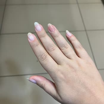 Parla Beauty'de Hatalı Jel Güçlendirme, Ağrılı Deneyim Ve Ücret İadesi Talebi