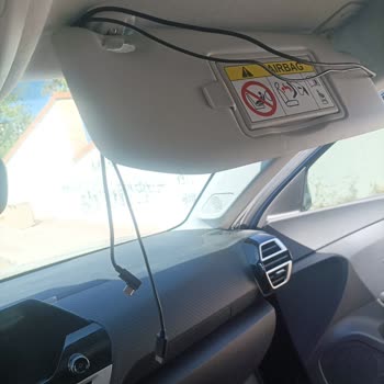 Kamera Montajı Unutuldu, Cam İzli Ve Kirli Teslim Edildi