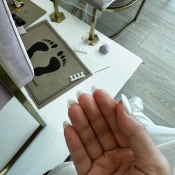 Hijyen Ve İşçilik Sorunları Nedeniyle 1700 TL Ücret İadesi Talebi