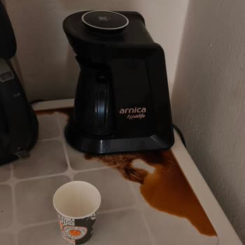 Kahve Makinesinde Tekrarlayan Cezve Taşması, Ücretsiz Onarım Talebi