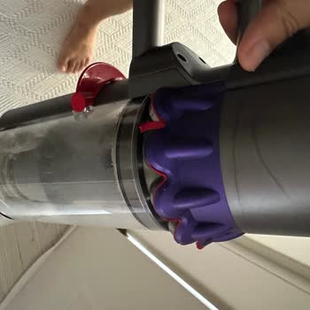 Dyson Gen5 Süpürge Silikon Parça Ve Lazer Başlık Arızası Garanti Kapsamında Ücretsiz Değiştirilmedi