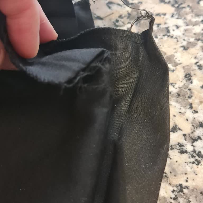 Yanıltıcı Ürün Açıklaması Ve Silinen Şikayetler Nedeniyle Tüketici Mağduriyeti