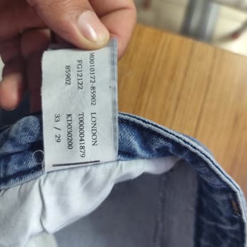 Mavi Jeans Pantolonun Kısa Sürede Yırtılması Ve Değişim Talebinin Reddedilmesi