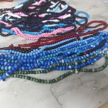 Gardrops'ta Gösterilen En Değerli Tesbih Pakete Konulmadı, Satış Haksızca Tamamlandı