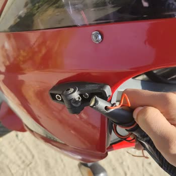 Kurtalan Ekspres’te Motosiklet Hasarı Ve Çalışanın Küfürlü Tutumu