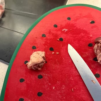 Kalbin Avm Alınan Kuşbaşı Etin Kalitesiz Olması ve Ücret İadesi Talebi