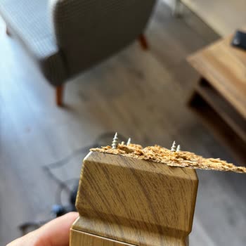 Kelebek Mobilya TV Ünitesi Taşınma Sırasında Ayağının Kırılması Ve Ücretsiz Onarım Talebi