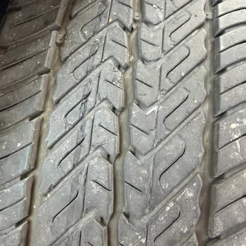 Mercedes Benz Garanti Kapsamındaki Lastiklerde Tabandan Parçalanma ve Yetkili Bayiden Reddetme