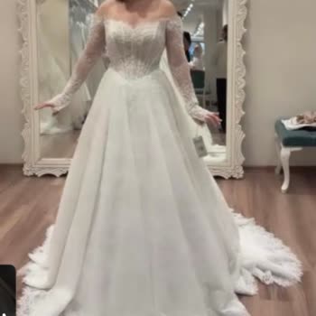 Kadıköy'de Narin Moda'dan Alınan Gelinlikte Ölçü Ve İşçilik Sorunları